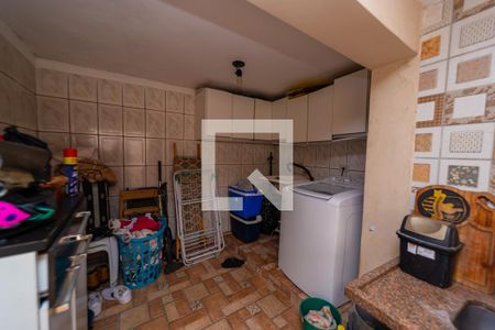 Casa à venda com 210m², 3 quartos e 2 vagasÁrea de Serviço