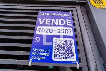 Casa à venda com 210m², 3 quartos e 2 vagasplaca