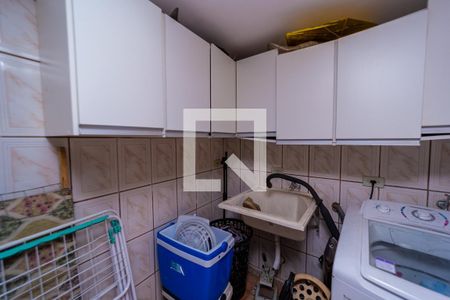 Casa à venda com 210m², 3 quartos e 2 vagasÁrea de Serviço