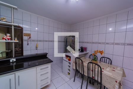 Casa à venda com 210m², 3 quartos e 2 vagasCozinha