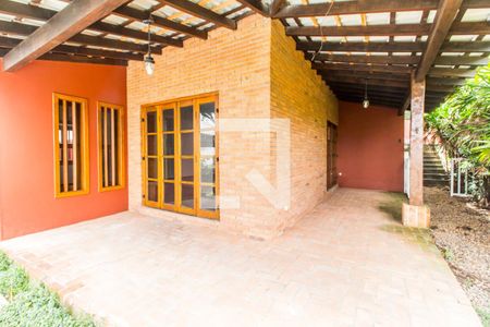 Casa de condomínio à venda com 445m², 3 quartos e 4 vagasVaranda