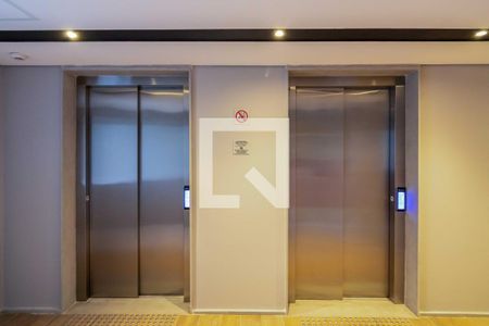 Apartamento para alugar com 36m², 1 quarto e 1 vaga Apartamento para alugar com 36m², 1 quarto e 1 vagaElevadores