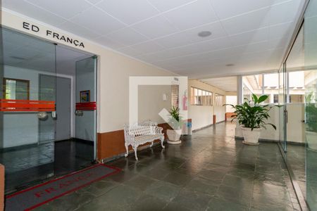 Apartamento à venda com 71m², 3 quartos e 1 vagaHall social