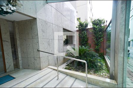 Apartamento para alugar com 72m², 2 quartos e 1 vaga Apartamento para alugar com 72m², 2 quartos e 1 vagaEntrada