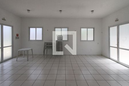 Apartamento para alugar com 54m², 2 quartos e sem vagaÁrea comum - Salão de festas