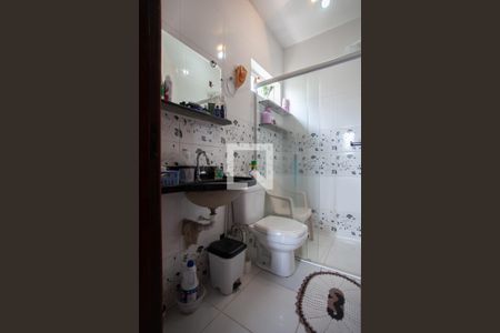 Casa à venda com 500m², 3 quartos e 1 vaga Casa à venda com 500m², 3 quartos e 1 vagaBanheiro da Suíte