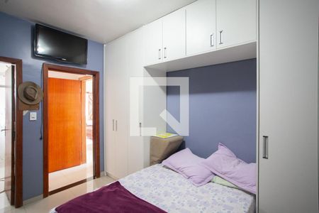 Casa à venda com 500m², 3 quartos e 1 vaga Casa à venda com 500m², 3 quartos e 1 vagaSuíte