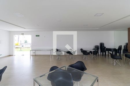 Apartamento para alugar com 47m², 2 quartos e 1 vaga Apartamento para alugar com 47m², 2 quartos e 1 vagaÁrea comum - Salão de festas