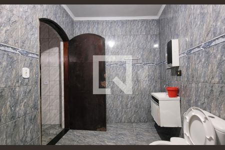 Casa para alugar com 120m², 1 quarto e 1 vaga Casa para alugar com 120m², 1 quarto e 1 vagaBanheiro