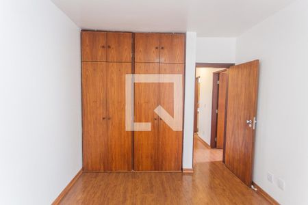Apartamento para alugar com 99m², 3 quartos e 1 vaga Apartamento para alugar com 99m², 3 quartos e 1 vagaArmário da Suíte