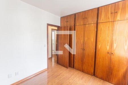 Apartamento para alugar com 99m², 3 quartos e 1 vaga Apartamento para alugar com 99m², 3 quartos e 1 vagaQuarto 2