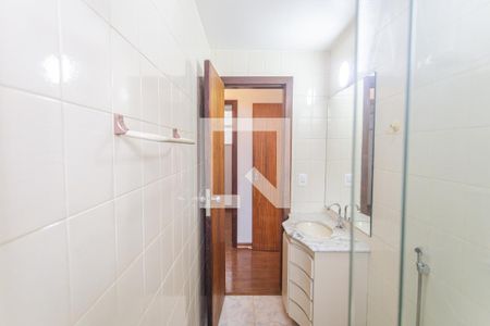 Apartamento para alugar com 99m², 3 quartos e 1 vaga Apartamento para alugar com 99m², 3 quartos e 1 vagaBanheiro Social