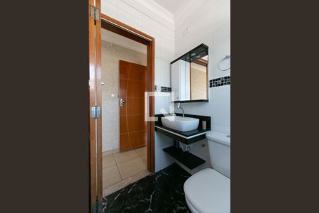 Casa à venda com 250m², 2 quartos e 2 vagas Casa à venda com 250m², 2 quartos e 2 vagasBanheiro da Suíte 2