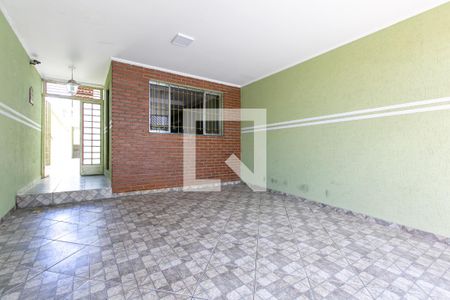 Casa à venda com 250m², 2 quartos e 2 vagas Casa à venda com 250m², 2 quartos e 2 vagasGaragem