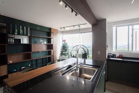 Apartamento para alugar com 142m², 2 quartos e 3 vagas Apartamento para alugar com 142m², 2 quartos e 3 vagasCozinha