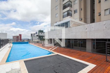 Apartamento para alugar com 142m², 2 quartos e 3 vagas Apartamento para alugar com 142m², 2 quartos e 3 vagasÁrea comum - Piscina