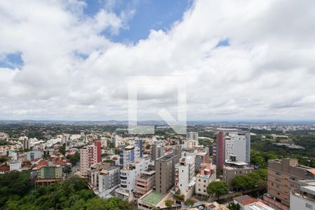 Apartamento para alugar com 142m², 2 quartos e 3 vagas Apartamento para alugar com 142m², 2 quartos e 3 vagasVista da Suíte 1
