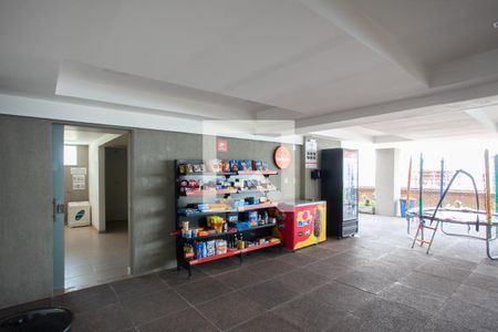 Apartamento para alugar com 142m², 2 quartos e 3 vagas Apartamento para alugar com 142m², 2 quartos e 3 vagasÁrea comum - Mercado