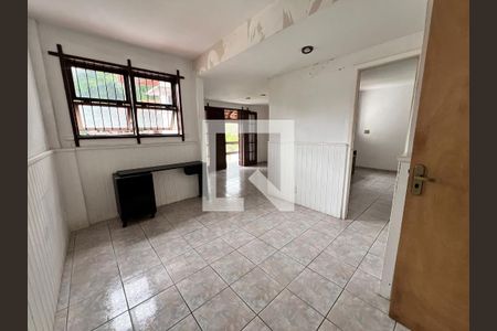 Casa à venda com 610m², 5 quartos e 4 vagasQuarto Suite