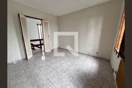 Casa à venda com 610m², 5 quartos e 4 vagasQuarto 02