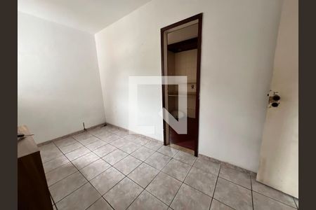 Casa à venda com 610m², 5 quartos e 4 vagasCloset Suite