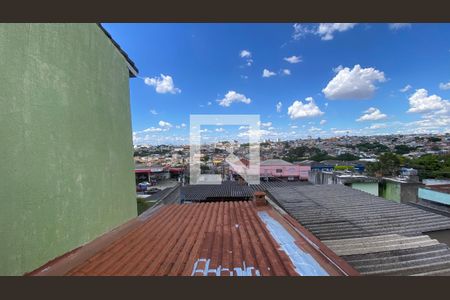 Casa à venda com 190m², 3 quartos e 6 vagas Casa à venda com 190m², 3 quartos e 6 vagasVista