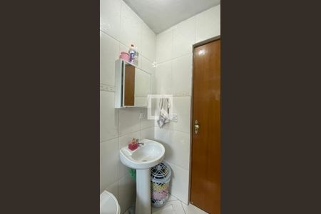 Casa à venda com 190m², 3 quartos e 6 vagas Casa à venda com 190m², 3 quartos e 6 vagasBanheiro da Suíte