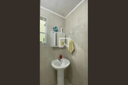 Casa à venda com 190m², 3 quartos e 6 vagas Casa à venda com 190m², 3 quartos e 6 vagasBanheiro