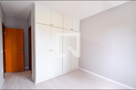 Apartamento à venda com 244m², 4 quartos e 3 vagas Apartamento à venda com 244m², 4 quartos e 3 vagasQuarto4/ suite