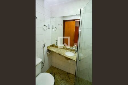 Apartamento à venda com 244m², 4 quartos e 3 vagas Apartamento à venda com 244m², 4 quartos e 3 vagasBanheiro suite1