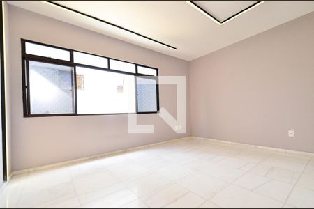 Sala de estar de apartamento à venda com 4 quartos, 244m² em União, Belo Horizonte