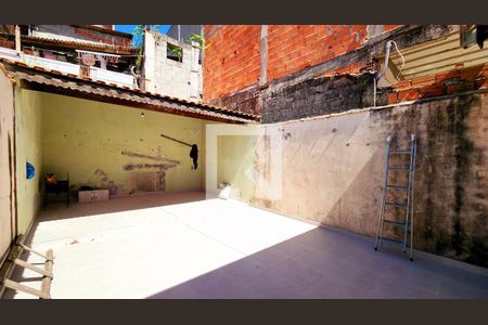 Casa para alugar com 250m², 3 quartos e 2 vagasQuintal