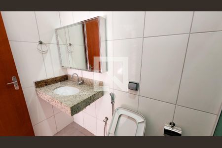 Casa para alugar com 250m², 3 quartos e 2 vagasBanheiro