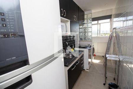 Apartamento à venda com 60m², 2 quartos e 1 vagaCozinha