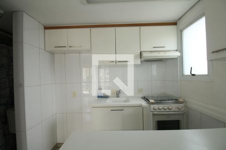 Apartamento à venda com 96m², 2 quartos e 2 vagasCozinha