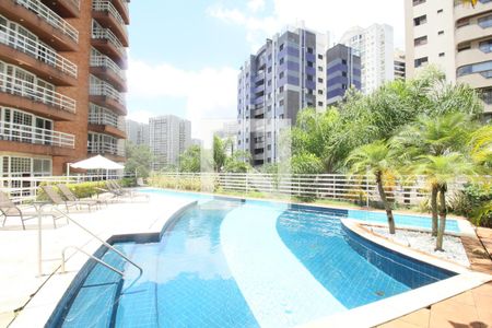 Apartamento à venda com 96m², 2 quartos e 2 vagasÁrea comum - Piscina