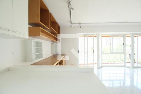 Apartamento à venda com 96m², 2 quartos e 2 vagasCozinha