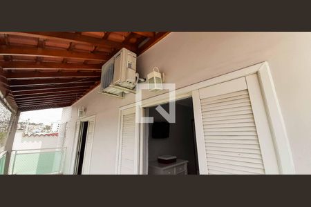 Casa à venda com 182m², 3 quartos e 2 vagasSacada da Suíte 1