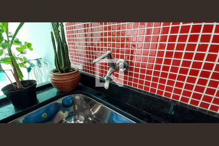 Casa à venda com 182m², 3 quartos e 2 vagasÁrea de Serviço