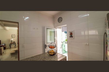 Casa à venda com 182m², 3 quartos e 2 vagasCozinha