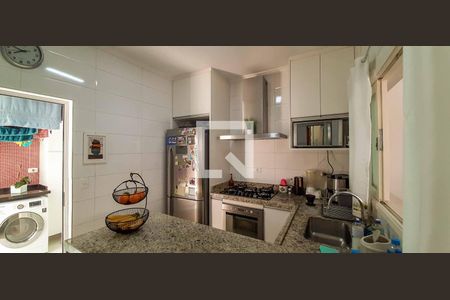 Casa à venda com 182m², 3 quartos e 2 vagasCozinha