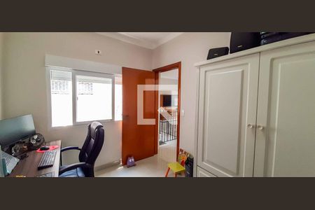 Casa à venda com 182m², 3 quartos e 2 vagasEscritório/Quarto