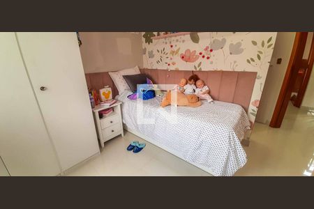 Casa à venda com 182m², 3 quartos e 2 vagasSuíte 2