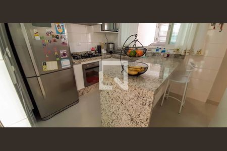 Casa à venda com 182m², 3 quartos e 2 vagasCozinha