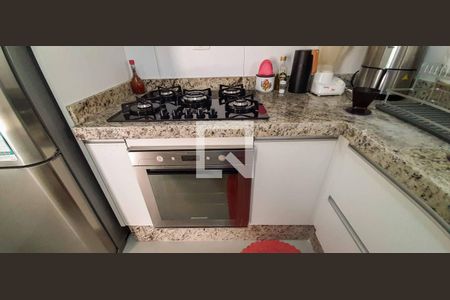 Casa à venda com 182m², 3 quartos e 2 vagasCozinha