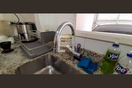 Casa à venda com 182m², 3 quartos e 2 vagasCozinha