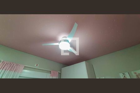 Casa à venda com 182m², 3 quartos e 2 vagasSuíte 2