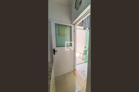 Casa à venda com 182m², 3 quartos e 2 vagasCozinha