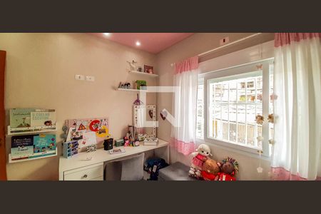 Casa à venda com 182m², 3 quartos e 2 vagasSuíte 2