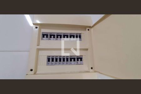 Casa à venda com 182m², 3 quartos e 2 vagasQuadro de Luz